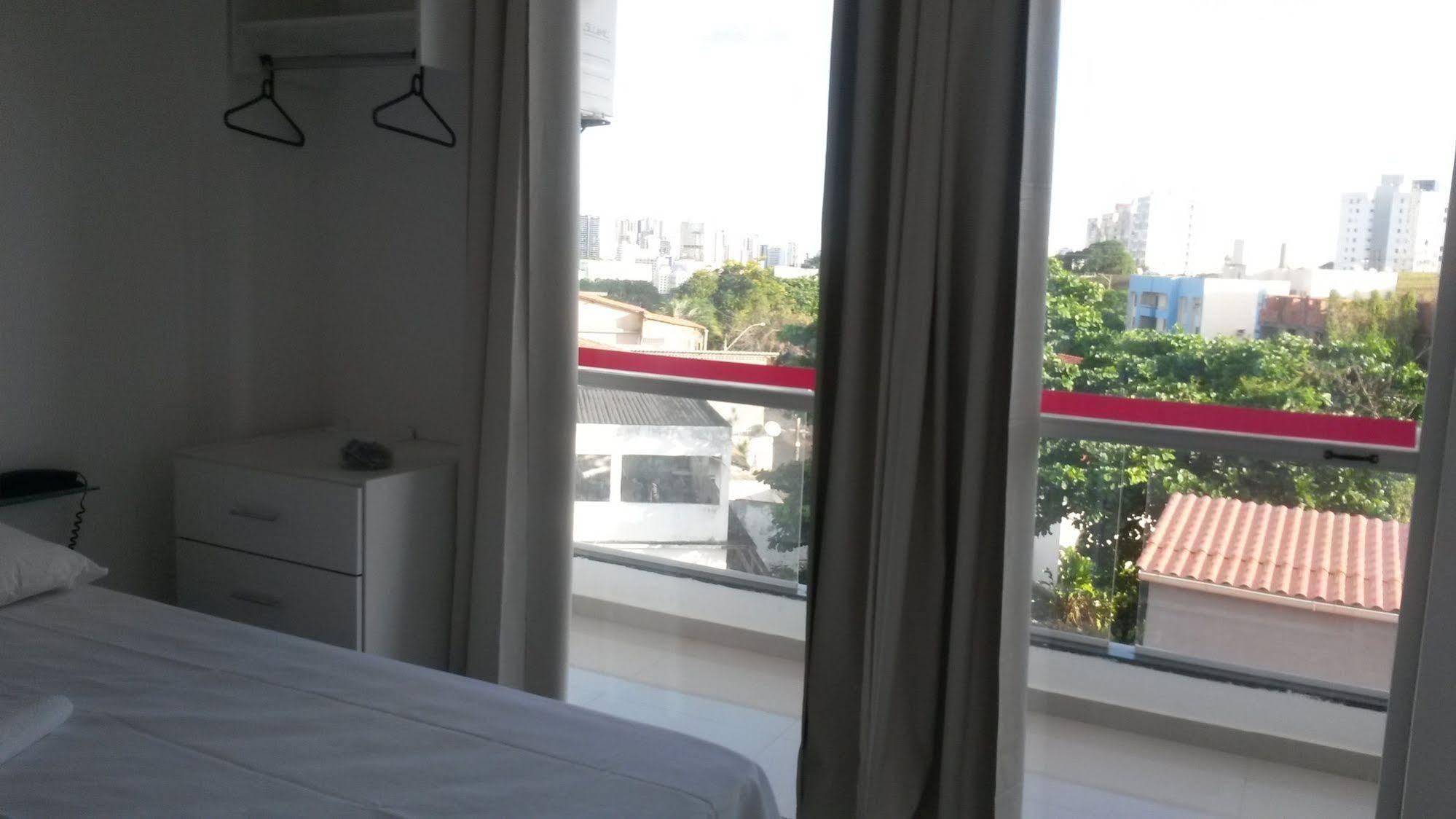 Hotel Salwador Zewnętrze zdjęcie