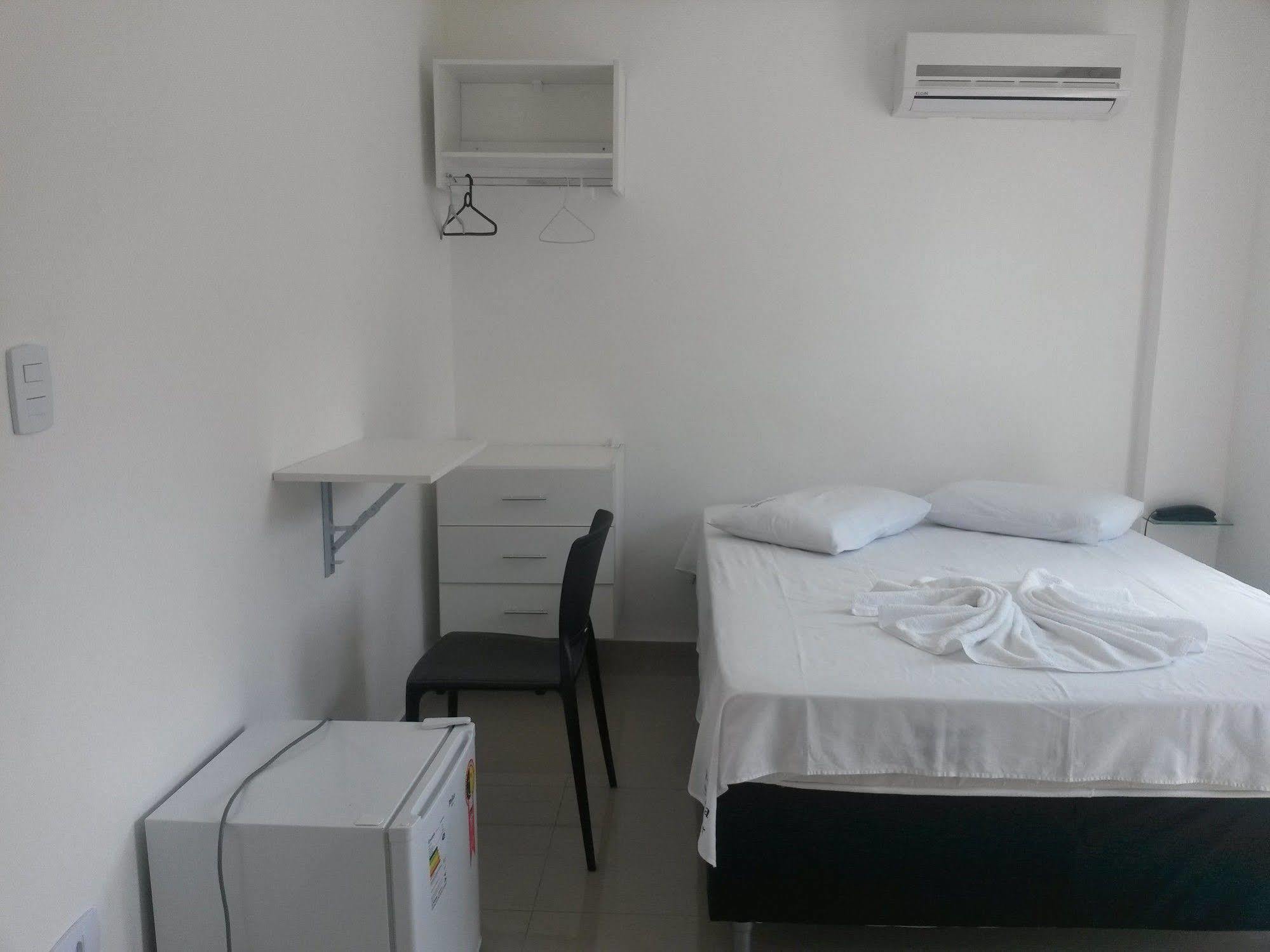 Hotel Salwador Zewnętrze zdjęcie