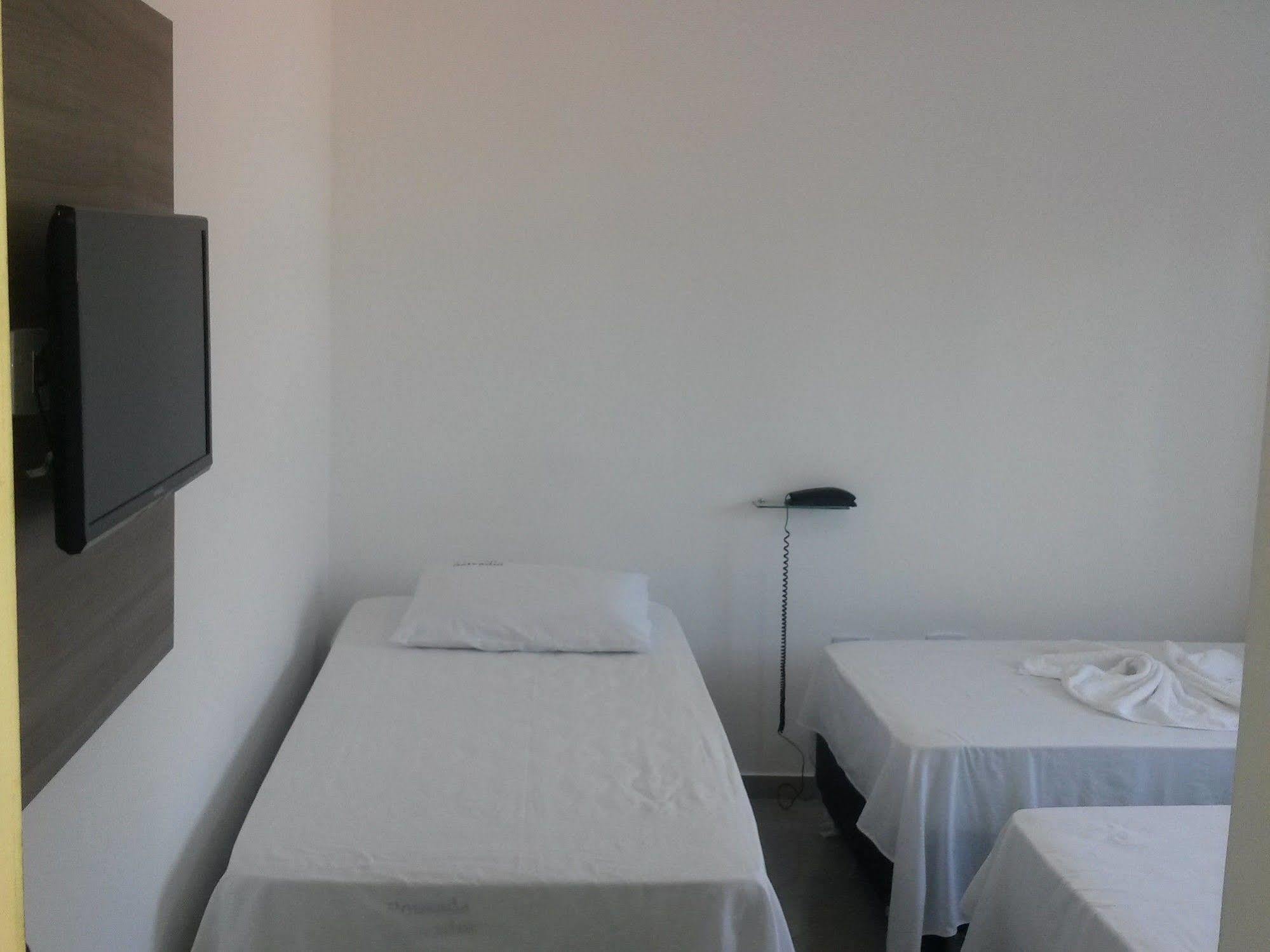 Hotel Salwador Zewnętrze zdjęcie
